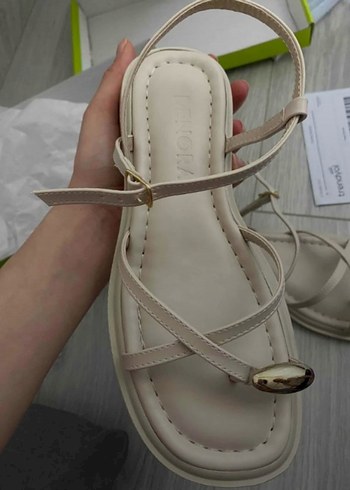 Mango Beyaz Platform Topuklu Minimalist Kadın Sandalet