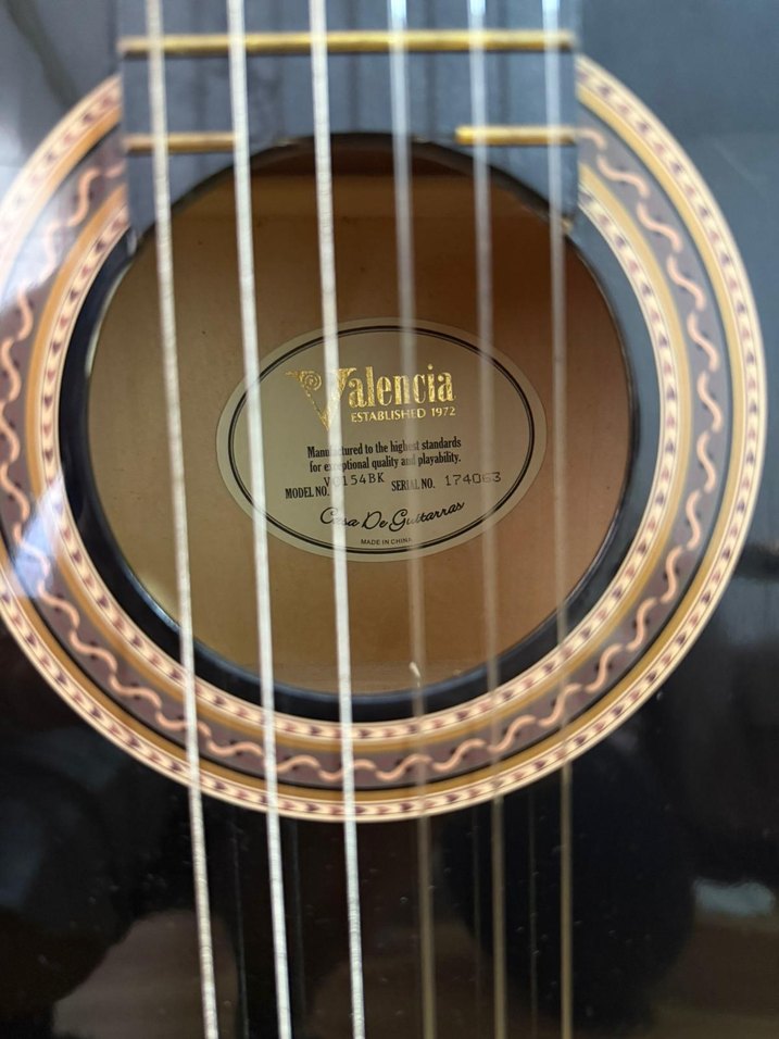 Klasik Gitar  Valencia VC154BK - Görsel 4
