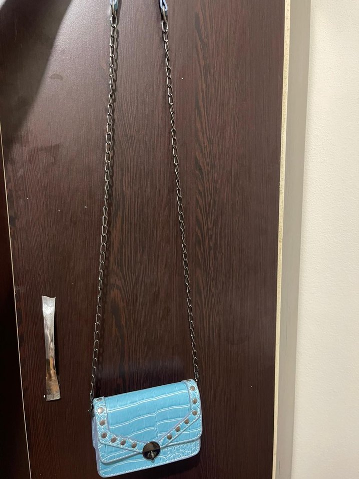 Turkuaz Yılan Derisi Desenli Zincir Detaylı küçük Çanta - Görsel 5