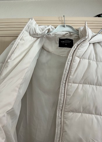 LC Waikiki Beyaz Kadın Midi Kışlık Mont