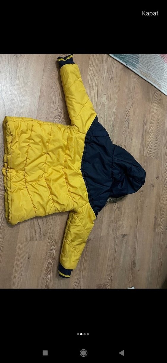 Sarı Erkek Çocuk Kürklü Mont - Görsel 2