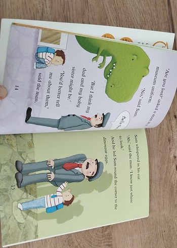 Beden Dinosaur Disasters Çocuk Kitabı - Kate Agnew İngilizce kitap