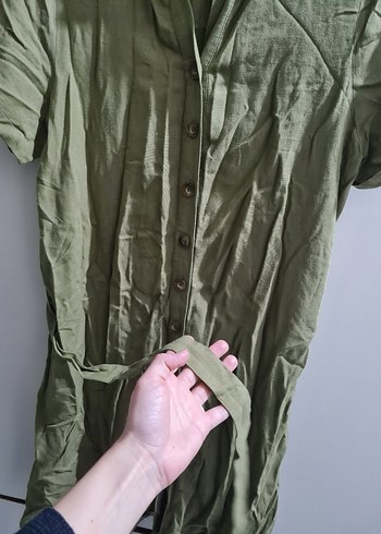 Düğmeli Kısa Kollu Keten Midi Elbise - Görsel 3