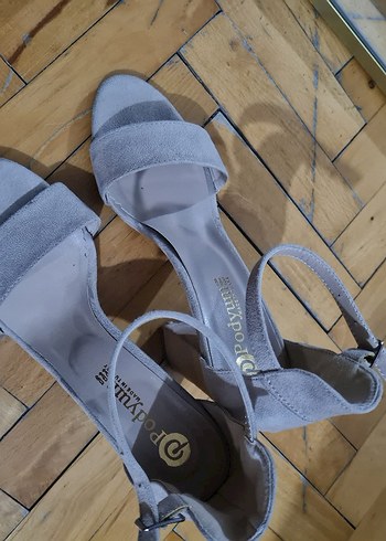 Bej Süet Stiletto Topuklu Kadın Abiye Ayakkabı - Görsel 5