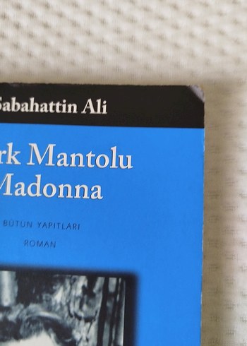 Beden Renk Kürk Mantolu Madonna - Sabahattin Ali