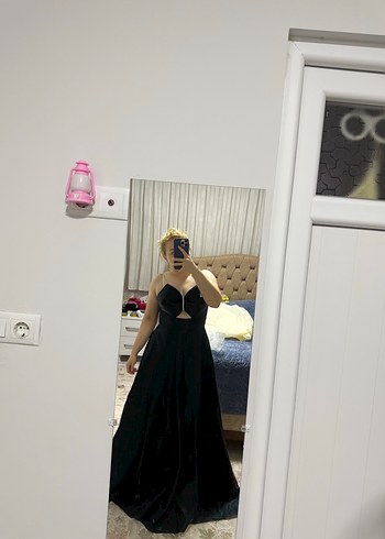 38 Beden Siyah V Yaka Uzun Gotik Abiye Elbise