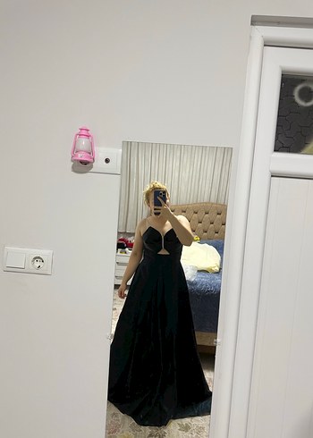 38 Beden yeşil Renk Siyah V Yaka Uzun Gotik Abiye Elbise