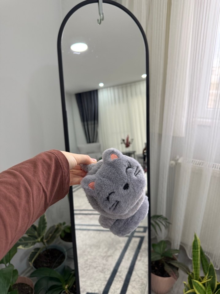 Gri Peluş Kulaklık - Görsel 2