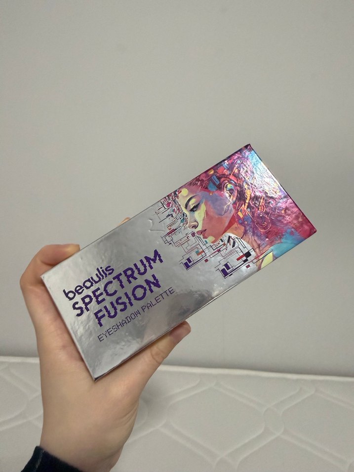 Çok Renkli Koyu Göz Farı Paleti - Görsel 2