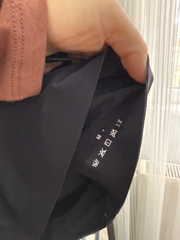 Siyah Goth Tarzı Spor Sütyeni - Görsel 3