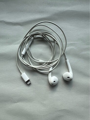 İPhone kulaklık orijinal dır