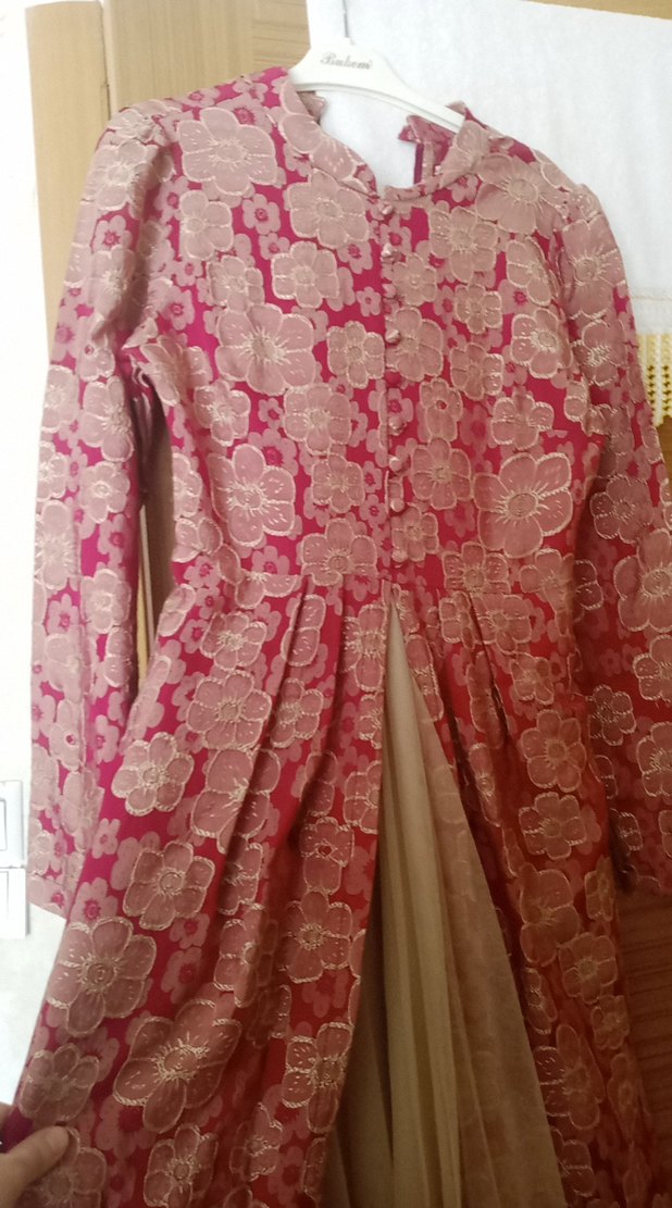 Pembe Desenli Uzun Kollu Uzun Elbise - Görsel 3