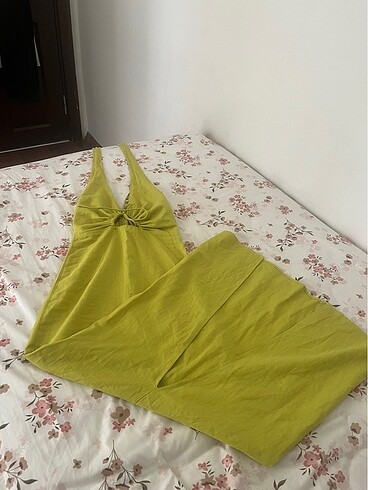 Bershka Elbise
