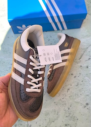 Adidas ADİDAS BAD BUNNY X GAZELLE