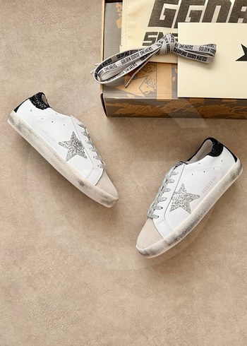 Golden Goose Deluxe Golden Goose Deluxe Sneaker