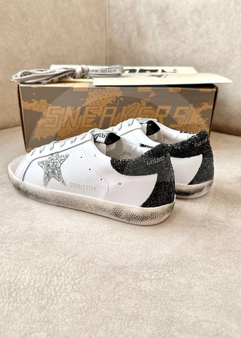 37 Beden beyaz Renk Golden Goose Deluxe Sneaker