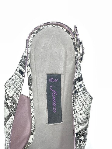 Vintage Love Sandalet %70 İndirimli. - Görsel 4