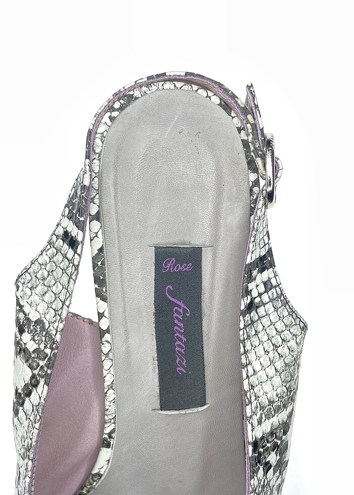 Vintage Love Sandalet %70 İndirimli. - Görsel 4