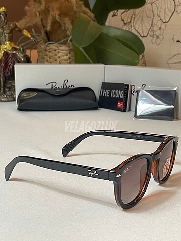 Rayban gözlük orijinal kutusu ile