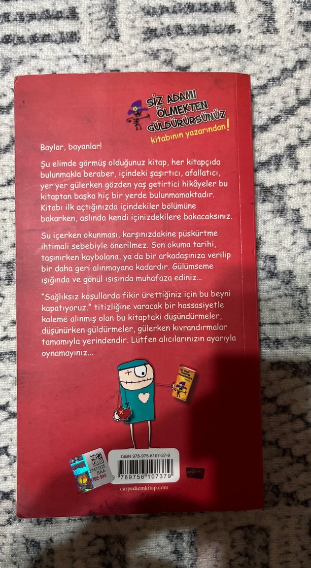 Hepimus Insanus - Mine Sota Mizah Kitabı - Görsel 2