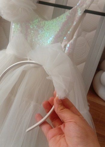 Beyaz Fırfırlı Bohem Kız Çocuk Elbisesi tacıyla beraber - Görsel 4