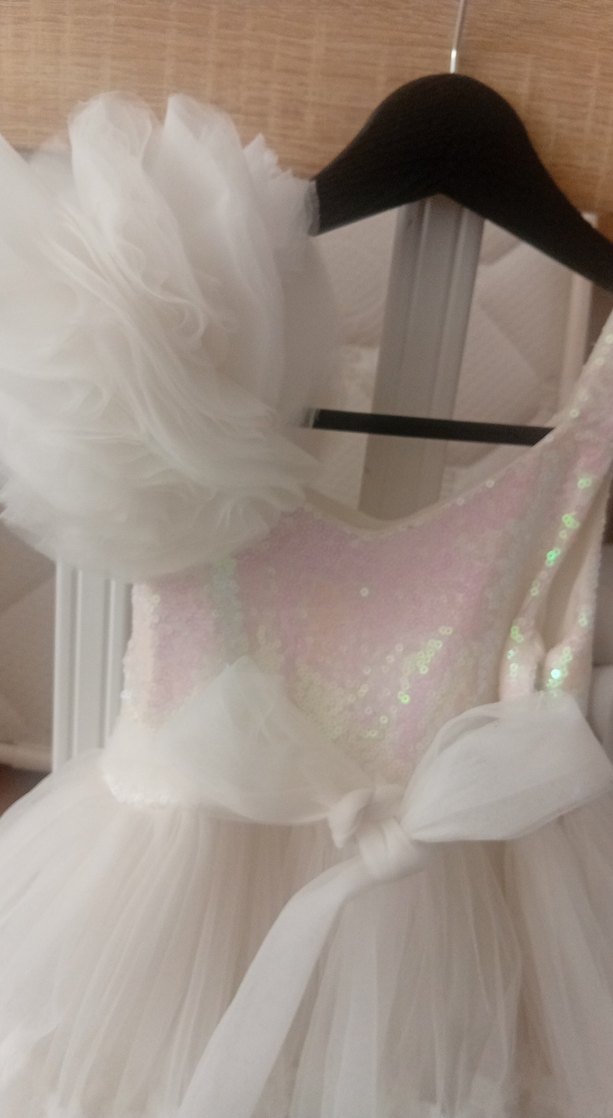 Beyaz Fırfırlı Bohem Kız Çocuk Elbisesi tacıyla beraber - Görsel 3