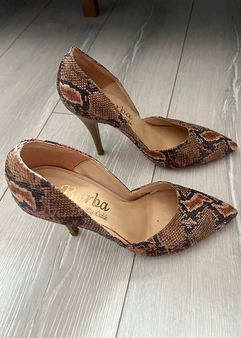 Kahverengi Yılan Desenli Stiletto Topuklu Kadın Ayakkabı - Görsel 3