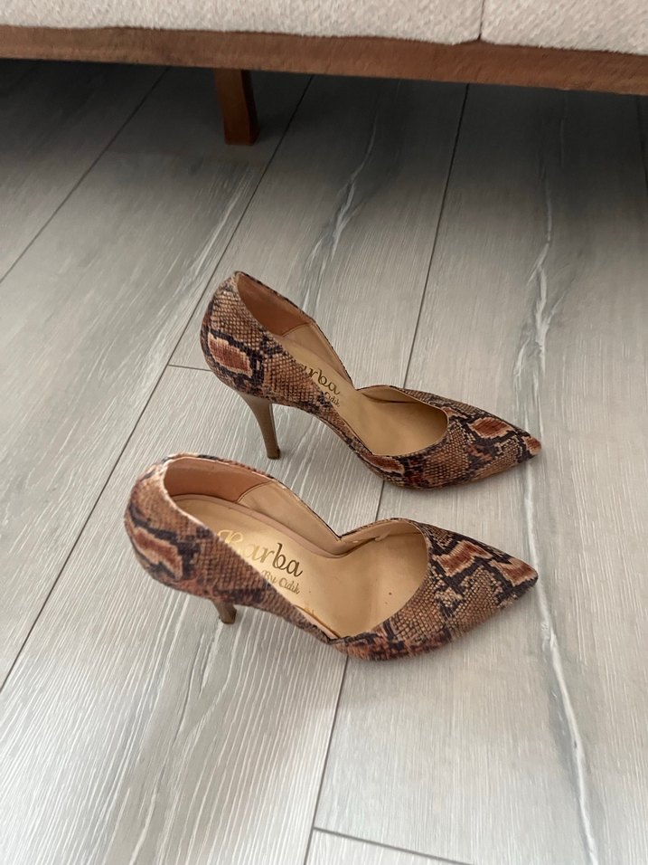 Kahverengi Yılan Desenli Stiletto Topuklu Kadın Ayakkabı - Görsel 4