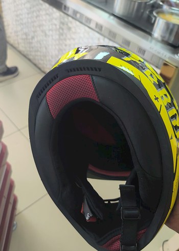 Sarı Siyah Baskılı Biker Motosiklet Kaskı - Görsel 3