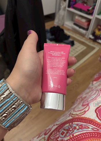 Sephora Pembe Çok Fonksiyonlu BB Krem SPF42
