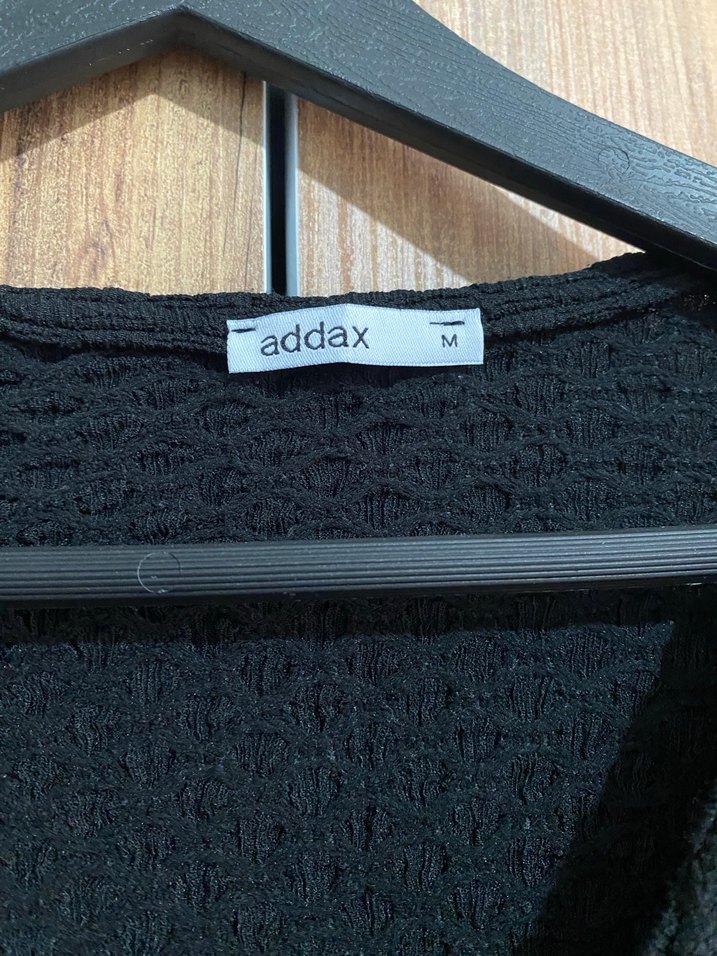 Siyah V Yaka Örgü Mini Bluz - Görsel 2