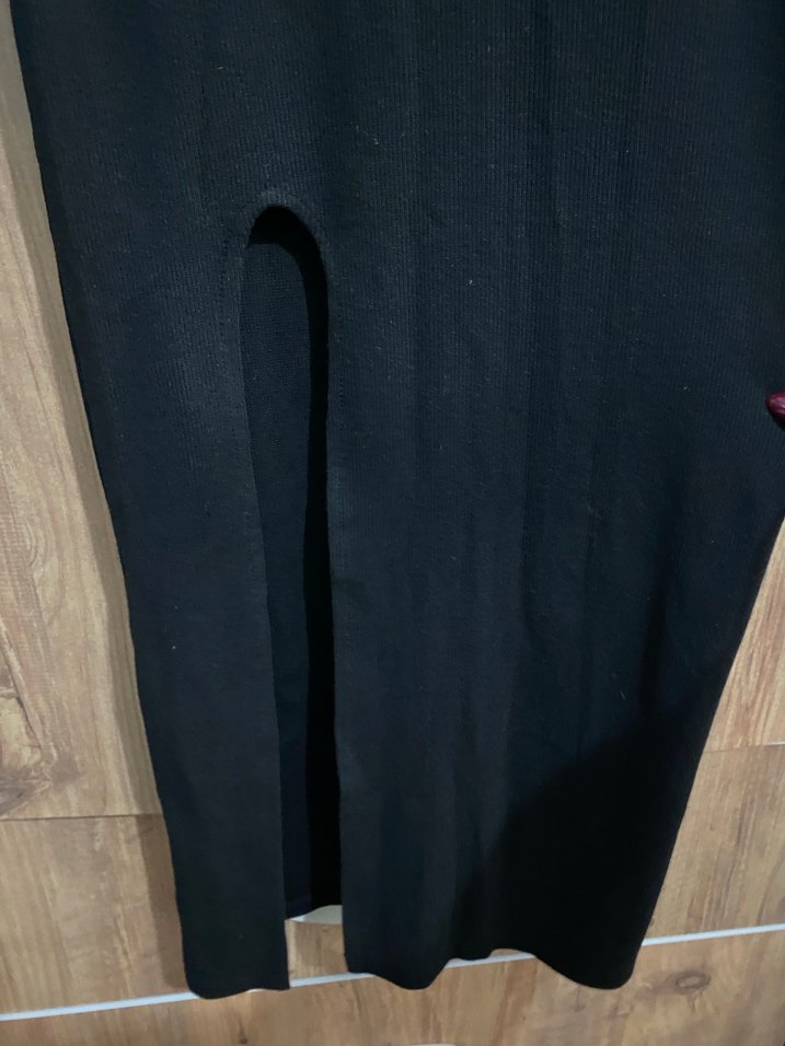 Uzun Kollu, Yırtmaçlı Siyah Uzun Elbise - Görsel 3