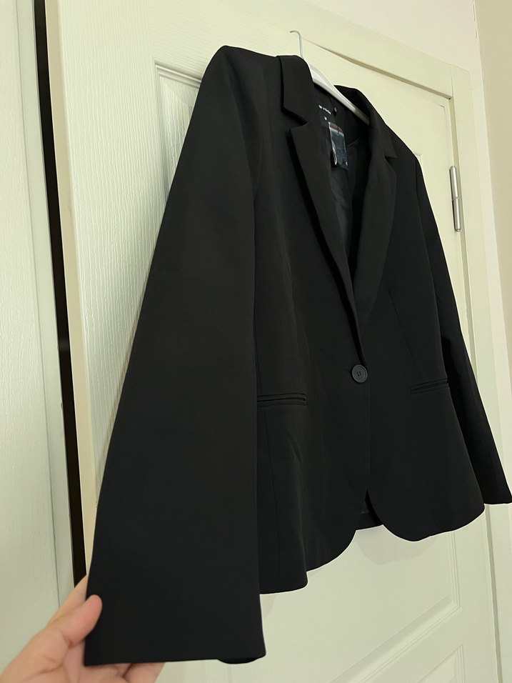 Düğmeli Siyah Kadın Blazer Ceket - Görsel 2