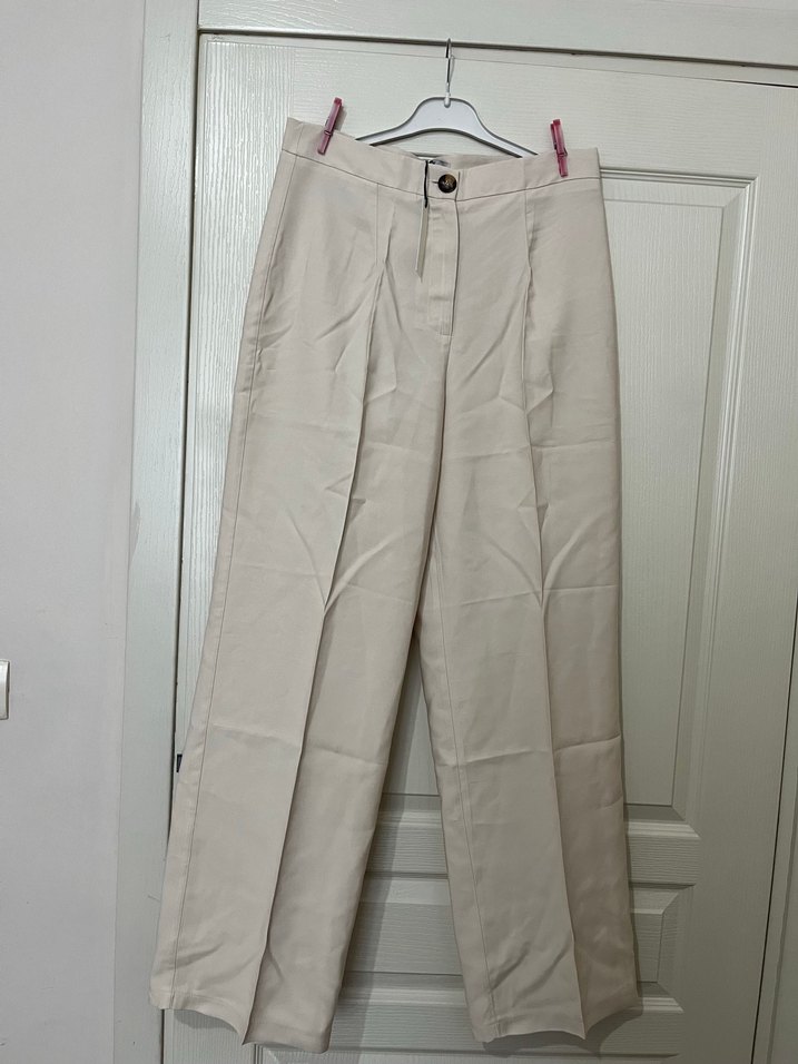 Bej Normal Boy Pilili Kadın Kumaş Pantolon - Görsel 5