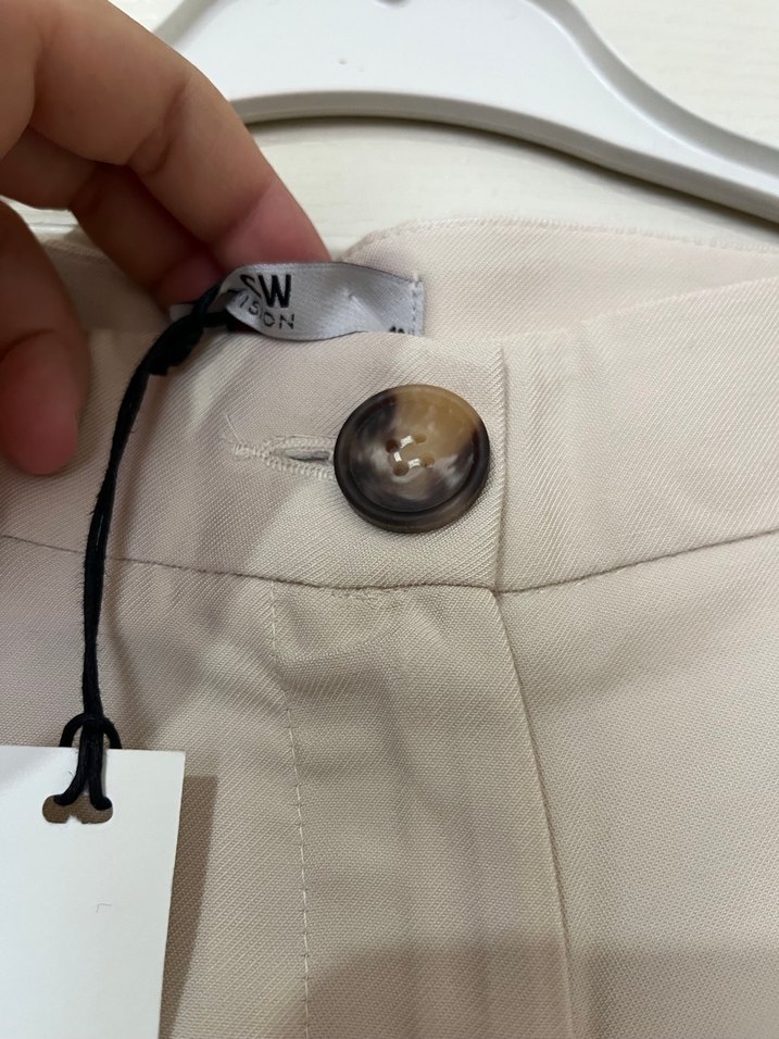 Bej Normal Boy Pilili Kadın Kumaş Pantolon - Görsel 3