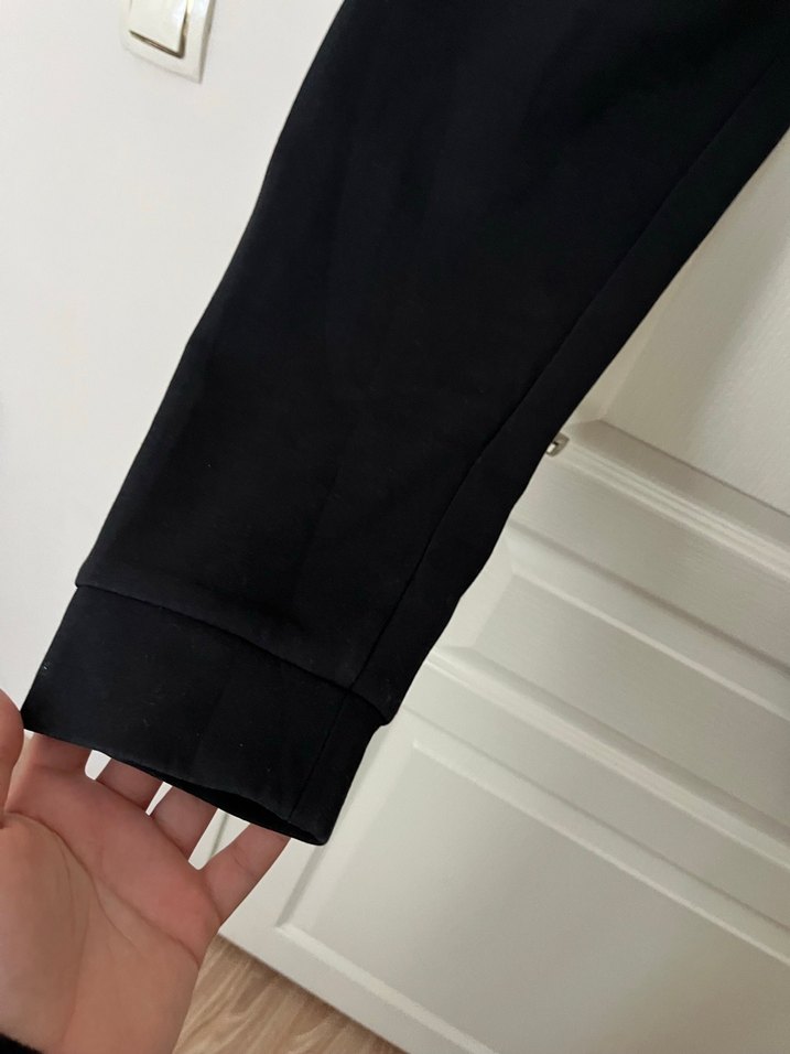 Kadın Siyah Fermuarlı Bol Kesim Eşofman Altı - Görsel 4