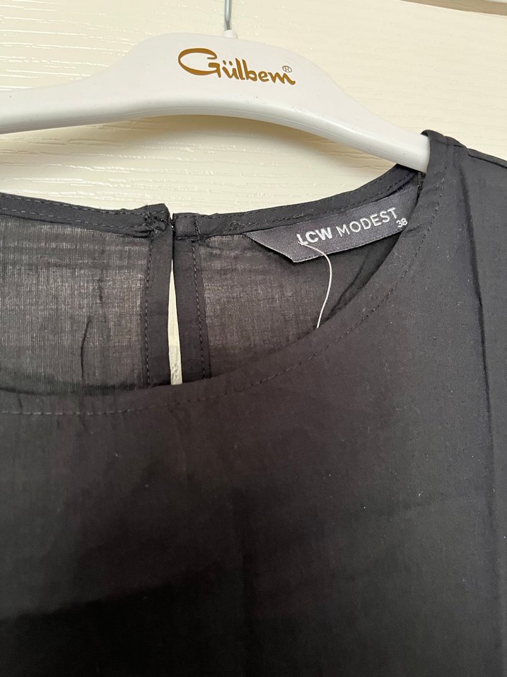 Siyah Uzun Kolsuz Kadın Elbise - Görsel 3