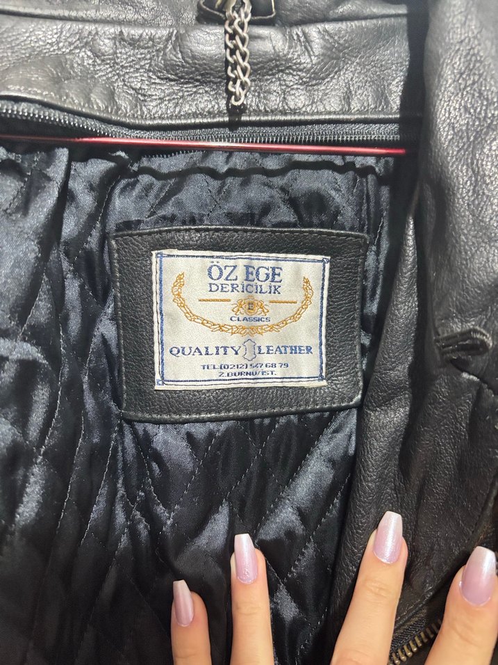 ACİL SATILIK Siyah Gerçek Deri Biker Ceket - Görsel 4