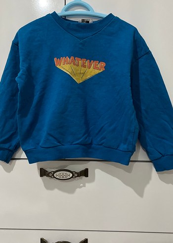 Mavi Renkli Uzun Kollu Sweatshirt