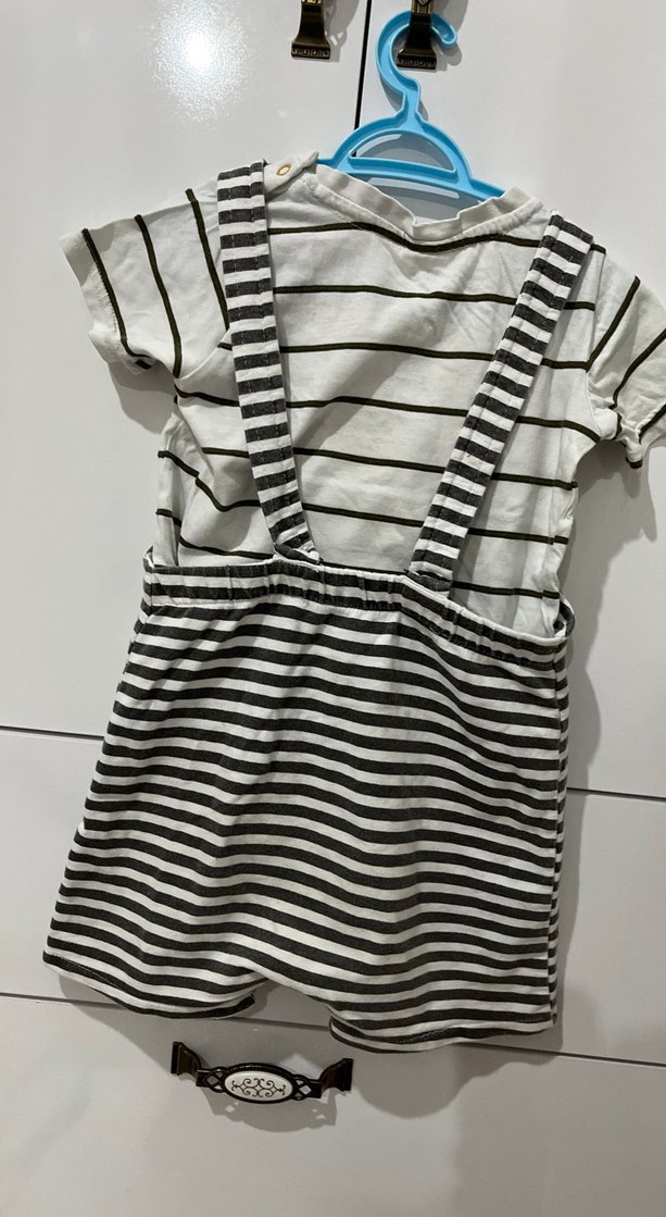 Erkek Çocuk Beyaz Çizgili Ayı Baskılı Tişört salopet takım - Görsel 4