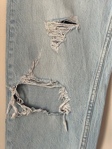 38 Beden pull and bear straight fit yırtık jean