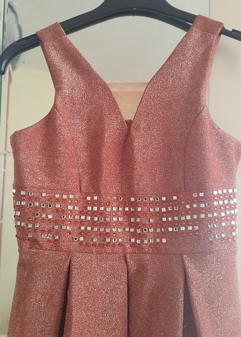 Bordo Straplez Pilili Midi Abiye Elbise - Görsel 2