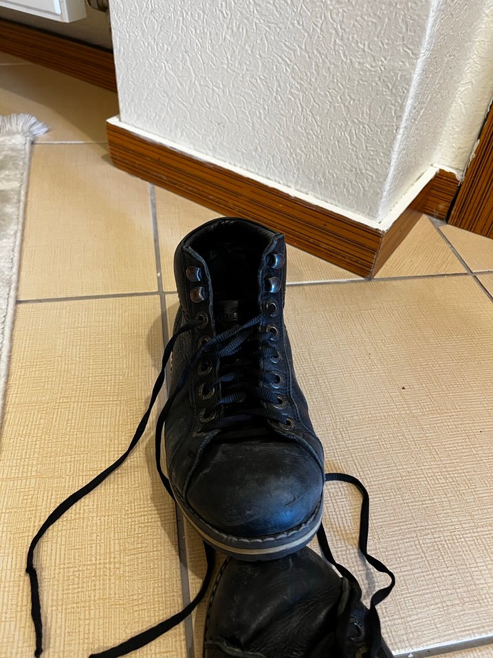 Siyah Kemerli Erkek Sokak Tarzı Bot - Görsel 4