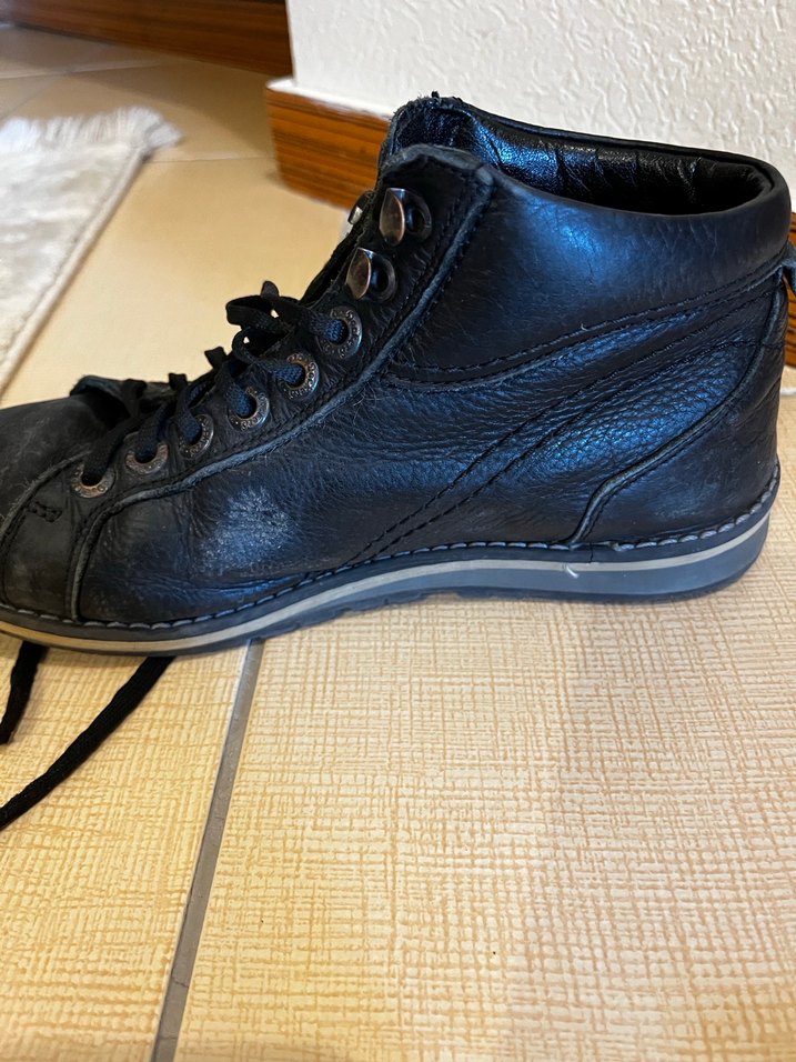 Siyah Kemerli Erkek Sokak Tarzı Bot - Görsel 3