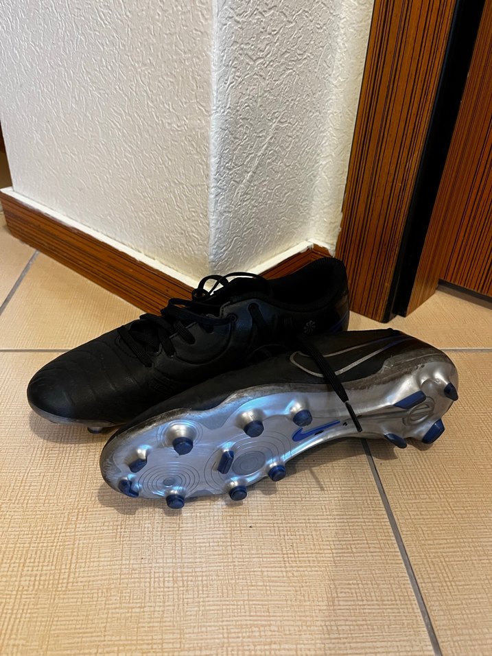 Siyah Erkek Krampon Ayakkabı - Görsel 2