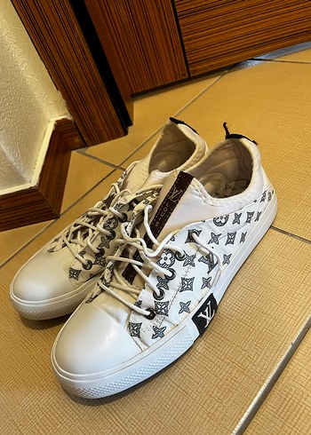 Beyaz Desenli Günlük Sneakers - Görsel 3