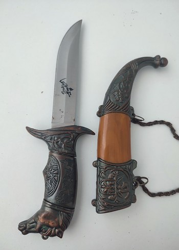 Diğer Kahverengi Kılıflı Geleneksel Süslemeli Bıçak