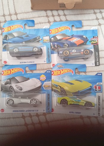 Hot Wheels Gri Oyuncak Araba 2025 Model