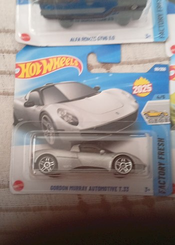  Hot Wheels Gri Oyuncak Araba 2025 Model