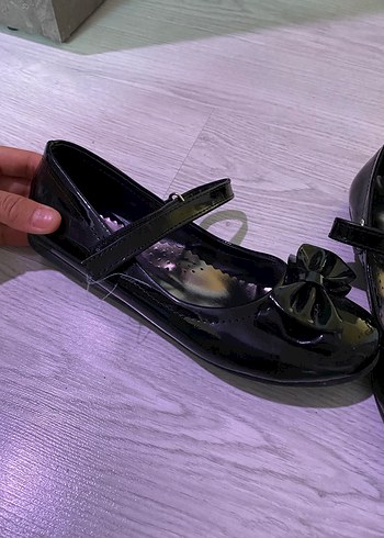 Kız Çocuk Siyah Rugan Tokalı Babet - Görsel 3